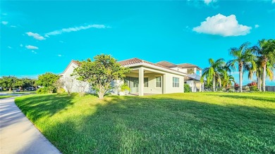 One or more photo(s) has been virtually staged. Welcome to your on Eagle Creek Golf Club in Florida - for sale on GolfHomes.com, golf home, golf lot