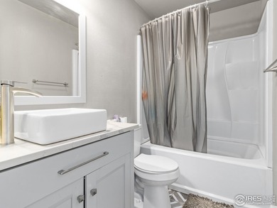 Discover this cozy, meticulously maintained 2-bedroom, 1-bath on Lake Estes Golf Course in Colorado - for sale on GolfHomes.com, golf home, golf lot