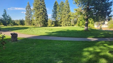 Gorgeous golf course lot in Bailey Creek. This lot is located on on Bailey Creek Golf Course in California - for sale on GolfHomes.com, golf home, golf lot