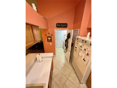 BEAUTIFUL UPDATED VILLA IN HERITAGE PINES, THIS VILLA BOASTS on Heritage Pines Country Club in Florida - for sale on GolfHomes.com, golf home, golf lot