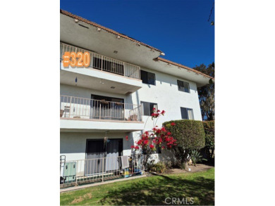 Overlooking the San Clemente Municipal Golf Course, this unit is on San Clemente Municipal Golf Course in California - for sale on GolfHomes.com, golf home, golf lot