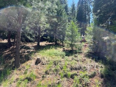 This beautiful 1.6 acre parcel offers the perfect blend of on Lake Almanor West Golf Course in California - for sale on GolfHomes.com, golf home, golf lot