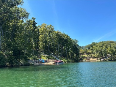 Premiere luxury building lot on LAKE ALPINE! With 107' of on Innsbrook Resort Golf Course in Missouri - for sale on GolfHomes.com, golf home, golf lot