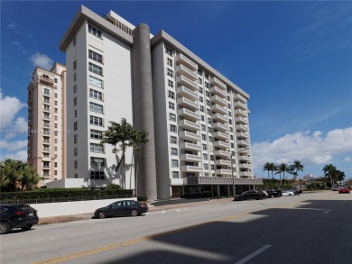 This Biltmore Way Condo is blocks from the best shopping on Granada Golf Club in Florida - for sale on GolfHomes.com, golf home, golf lot