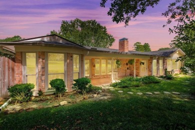 CHARMING TRADITIONAL BRICK HOME WITH STUNNING GOLF COURSE VIEWS! on Hide-A-Way Lake Golf Course in Texas - for sale on GolfHomes.com, golf home, golf lot