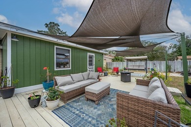 Updated Coastal Home  Golf Cart to Rockport Beach  2 Living on Rockport Country Club in Texas - for sale on GolfHomes.com, golf home, golf lot