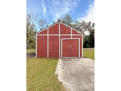 Recently renovated and full of character, this three-bedroom on  in Florida - for sale on GolfHomes.com, golf home, golf lot