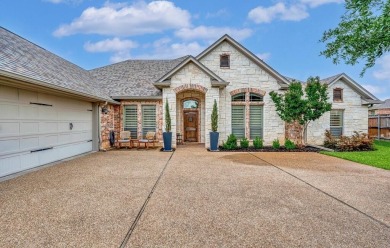 This beautiful home, located in a cul-de-sac within the on Twin Rivers Golf Club in Texas - for sale on GolfHomes.com, golf home, golf lot