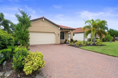 One or more photo(s) has been virtually staged. Welcome to 5115 on Rosedale Golf and Tennis Club in Florida - for sale on GolfHomes.com, golf home, golf lot