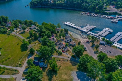 Lakeview Cabin. Walk to Chimney Rock Marina … on  in Kentucky - for sale on GolfHomes.com, golf home, golf lot