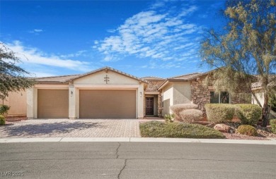 Beautiful home in the heart of Pahrump Tivoli subdivision in the on Mountain Falls Golf Course in Nevada - for sale on GolfHomes.com, golf home, golf lot