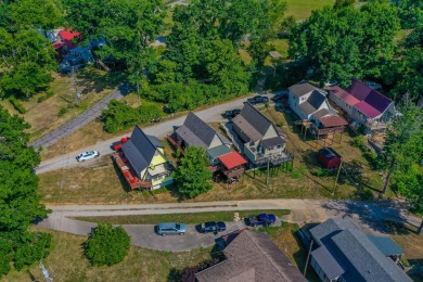 Lakeview Cabin. Walk to Chimney Rock Marina … on  in Kentucky - for sale on GolfHomes.com, golf home, golf lot