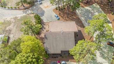 LOCATION AND CONVENIENCE! Short term rental capability!! Calling on Hyland Golf Club in North Carolina - for sale on GolfHomes.com, golf home, golf lot