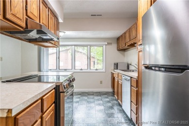 LOCATION AND CONVENIENCE! Short term rental capability!! Calling on Hyland Golf Club in North Carolina - for sale on GolfHomes.com, golf home, golf lot