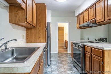 LOCATION AND CONVENIENCE! Short term rental capability!! Calling on Hyland Golf Club in North Carolina - for sale on GolfHomes.com, golf home, golf lot