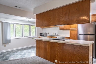 LOCATION AND CONVENIENCE! Short term rental capability!! Calling on Hyland Golf Club in North Carolina - for sale on GolfHomes.com, golf home, golf lot