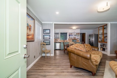 Welcome to 102 Country Club Dr., a beautifully updated 2-bedroom on Hot Springs Golf and Country Club in Arkansas - for sale on GolfHomes.com, golf home, golf lot