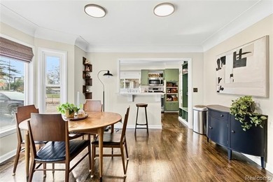 Enjoy a beautiful blend of comfort and character with this on Kearsley Lake Golf Course in Michigan - for sale on GolfHomes.com, golf home, golf lot