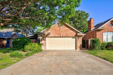 Beautifully updated home nestled in a quiet area with golf on Pheasant Run in Oklahoma - for sale on GolfHomes.com, golf home, golf lot