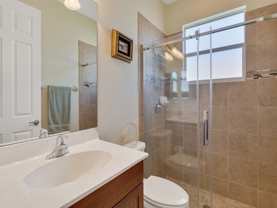 Like New Custom 3br, 2ba Collier Club residence is ready to on Sebastian Municipal Golf Course in Florida - for sale on GolfHomes.com, golf home, golf lot