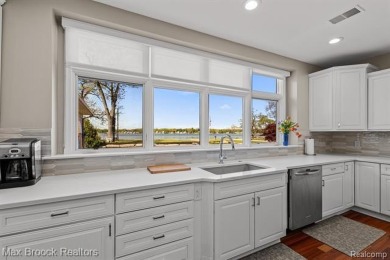 Spectacular Lakefront Living on All-Sports Silver Lake!
Welcome on Moose Ridge Golf Course in Michigan - for sale on GolfHomes.com, golf home, golf lot
