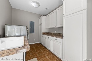 Spectacular Lakefront Living on All-Sports Silver Lake!
Welcome on Moose Ridge Golf Course in Michigan - for sale on GolfHomes.com, golf home, golf lot