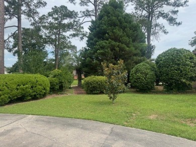 3307 Bellemeade Dr. on Valdosta Country Club in Georgia - for sale on GolfHomes.com, golf home, golf lot