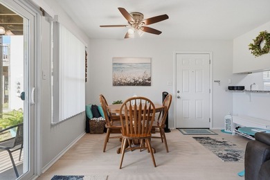 221 Marion Drive Unit B107 -- Rockport Country Club. Peaceful on Rockport Country Club in Texas - for sale on GolfHomes.com, golf home, golf lot