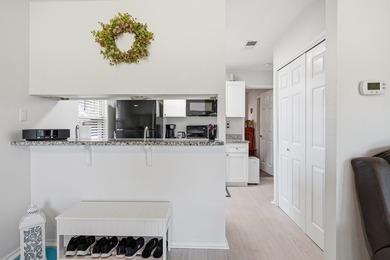 221 Marion Drive Unit B107 -- Rockport Country Club. Peaceful on Rockport Country Club in Texas - for sale on GolfHomes.com, golf home, golf lot