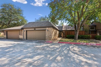 Discover modern comfort in this beautifully updated 2 bedroom, 2 on Woodhaven Country Club in Texas - for sale on GolfHomes.com, golf home, golf lot