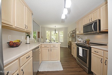 Beautiful and Open in an established Olive Branch Subdivision is on Cherokee Valley Golf Course in Mississippi - for sale on GolfHomes.com, golf home, golf lot