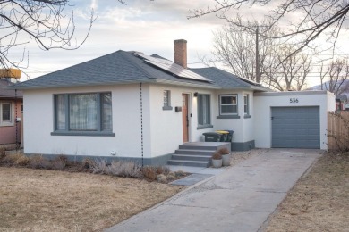 Welcome to 536 N 17th St, a beautifully updated mid-century home on Lincoln Park Golf Course in Colorado - for sale on GolfHomes.com, golf home, golf lot