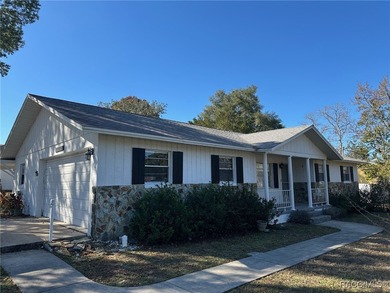 SELLER TO PUT ON NEW ROOF PRIOR TO CLOSING!! Check out this on Brentwood Farms Golf Club in Florida - for sale on GolfHomes.com, golf home, golf lot