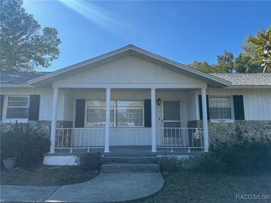 SELLER TO PUT ON NEW ROOF PRIOR TO CLOSING!! Check out this on Brentwood Farms Golf Club in Florida - for sale on GolfHomes.com, golf home, golf lot