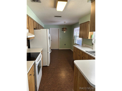 SELLER TO PUT ON NEW ROOF PRIOR TO CLOSING!! Check out this on Brentwood Farms Golf Club in Florida - for sale on GolfHomes.com, golf home, golf lot