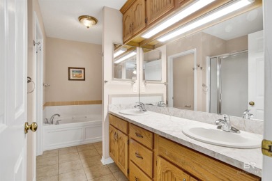 This 3 bedroom 2 bath brick home in Lake Forest is just what you on Lake Forest Yacht and Country Club in Alabama - for sale on GolfHomes.com, golf home, golf lot