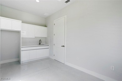 *BACK ON THE MARKET WITH A NEW POOL, NEW PRIVACY FENCE, AND on Palmetto-Pine Country Club in Florida - for sale on GolfHomes.com, golf home, golf lot