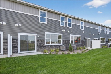 COMPLETED NEW CONSTRUCTION! Seller offering contribution toward on Pheasant Acres Golf Club in Minnesota - for sale on GolfHomes.com, golf home, golf lot