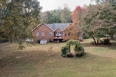 Nestled in the Scenic Sequatchie Valley this beautiful custom on Hidden Falls At Mt. Airy Golf in Tennessee - for sale on GolfHomes.com, golf home, golf lot