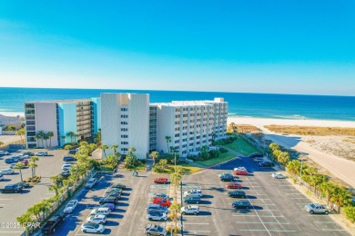 Priced to sell!! Ground floor corner unit!! Prime location near on Signal Hill Golf Course, Inc. in Florida - for sale on GolfHomes.com, golf home, golf lot