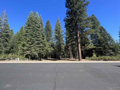 Great property in sought after Foxwood.  This community features on Bailey Creek Golf Course in California - for sale on GolfHomes.com, golf home, golf lot