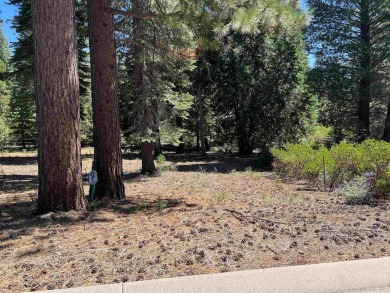 Great property in sought after Foxwood.  This community features on Bailey Creek Golf Course in California - for sale on GolfHomes.com, golf home, golf lot