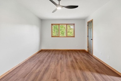 Welcome to 34 Luncarty Lane, a move-in ready 3-bedroom, 2-bath on Bella Vista Country Club - Scottsdale in Arkansas - for sale on GolfHomes.com, golf home, golf lot