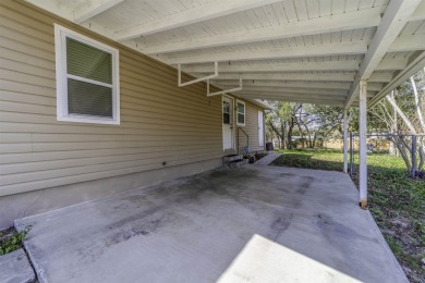 Affordable And Adorable 2br/1ba Home In The Shores. Well-cared on St. Augustine Shores Golf Club in Florida - for sale on GolfHomes.com, golf home, golf lot