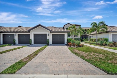 Welcome to one of the last Veranda buildings that was built in on Lakewood National Golf Club in Florida - for sale on GolfHomes.com, golf home, golf lot