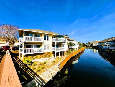 MOTIVATED SELLER! Investment Opportunity in Paradise - on Sandpiper Cove Golf Course in Florida - for sale on GolfHomes.com, golf home, golf lot