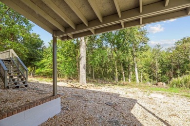 Welcome to 34 Luncarty Lane, a move-in ready 3-bedroom, 2-bath on Bella Vista Country Club - Scottsdale in Arkansas - for sale on GolfHomes.com, golf home, golf lot