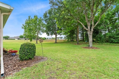 WELCOME HOME! This beautifully maintained 3 BEDROOM, 2 FULL BATH on Eagle Dunes Golf Club in Florida - for sale on GolfHomes.com, golf home, golf lot