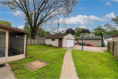 Quiet Street, Great Layout, Ideal Location - Don't Miss This SLP on Minneapolis Golf Club in Minnesota - for sale on GolfHomes.com, golf home, golf lot