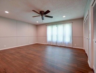 Mid-Century Modern Gem on DeSoto Golf Course - 4BR/2.5BA in Hot on DeSoto Golf Course in Arkansas - for sale on GolfHomes.com, golf home, golf lot